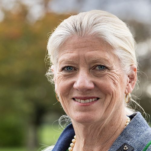 Carol Paris: Roots to Regeneration – making the case for livestock farming (it’s not the cow, it’s the how!)